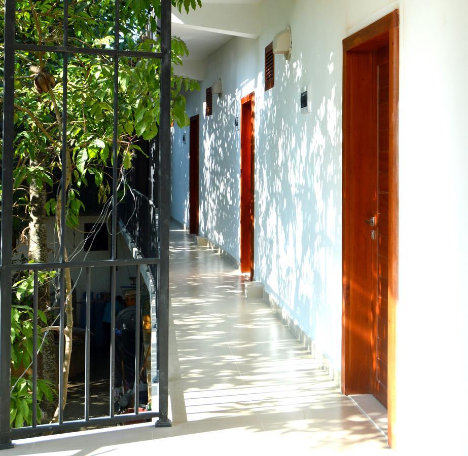 Cafe Pinnalanda Pinnawala  Exterior photo