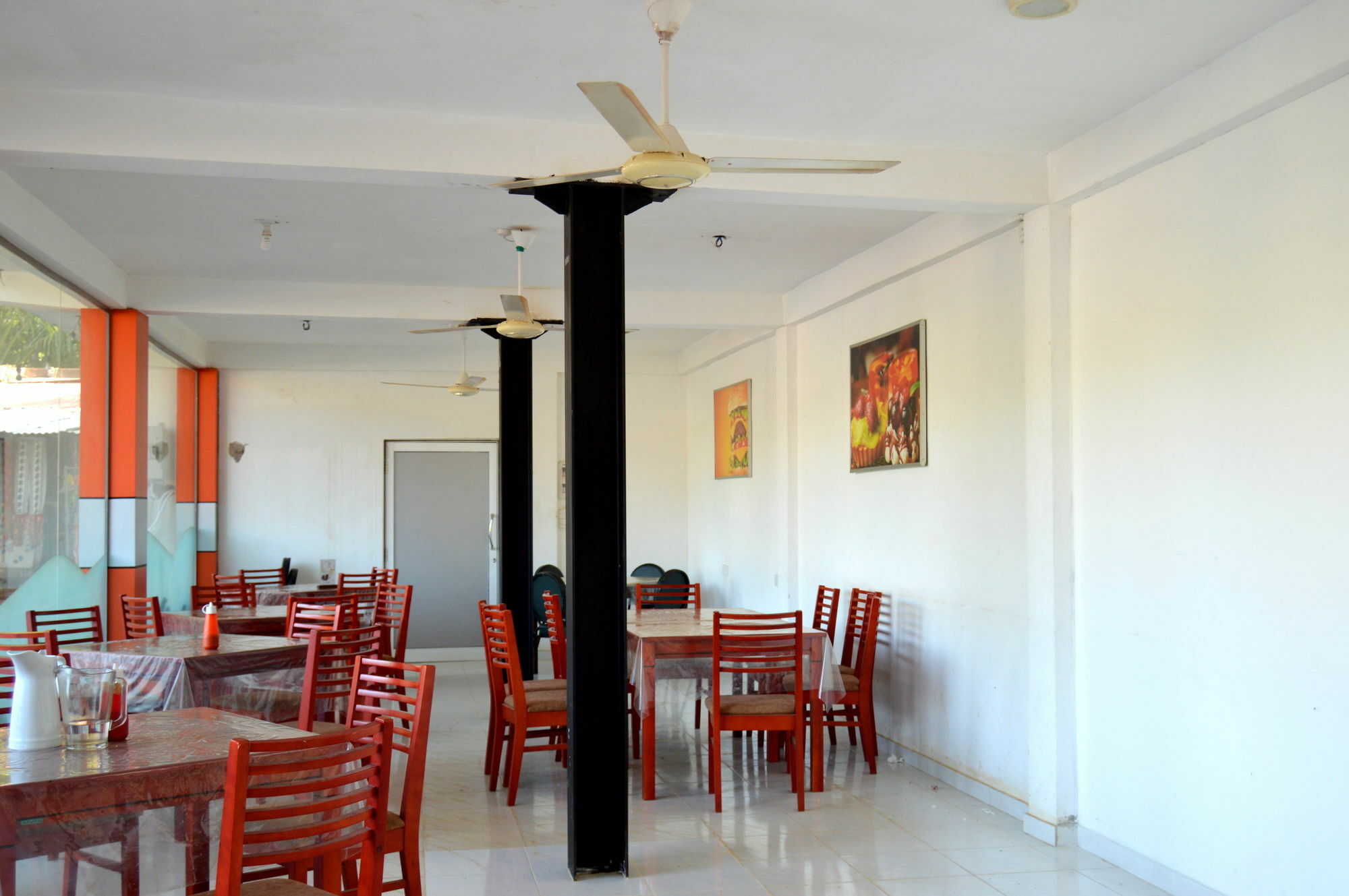 Cafe Pinnalanda Pinnawala  Exterior photo